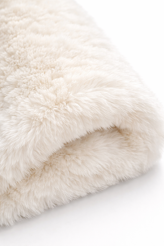 VIMORÈ™ Rabbit Fur Luxe Rug | Ultra Soft Modern Accent