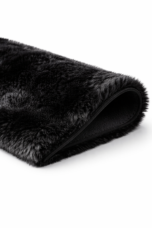 VIMORÈ Noir Luxe Faux Fur Rug – Ultra Soft Plush | Premium Black